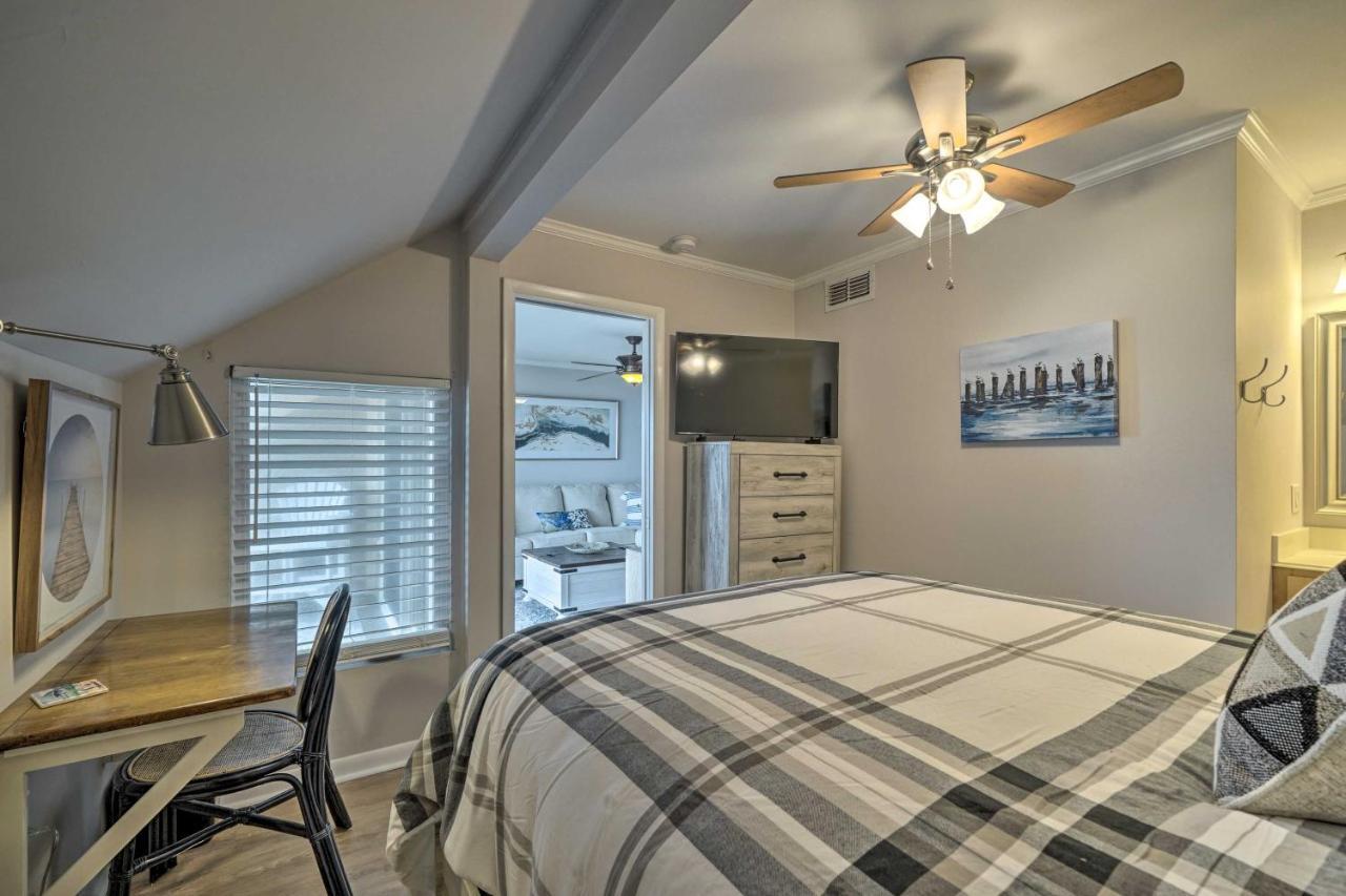Beachfront Condo With Unobstructed Ocean Views! Oak Island Exterior foto